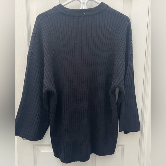 Zara Ribbed V-Neck Sweater - Picture 5 of 10